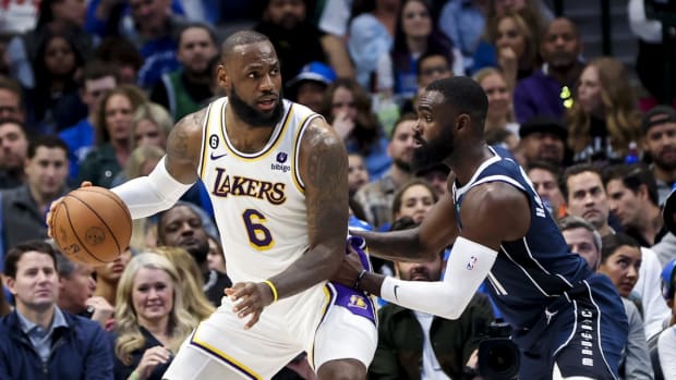 LeBron James, Los Angeles Lakers, Tim Hardaway Jr., Dallas Mavericks